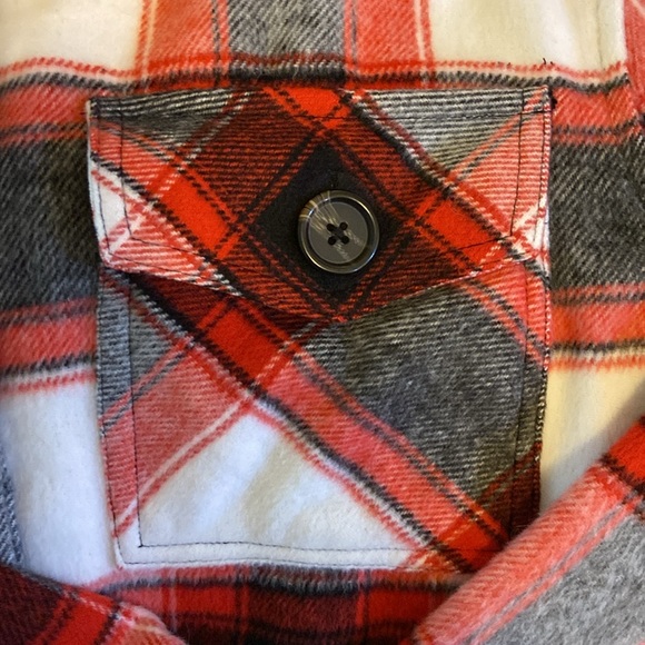 Flannel Shacket Steve Madden Jacket sz. L - Picture 3 of 4